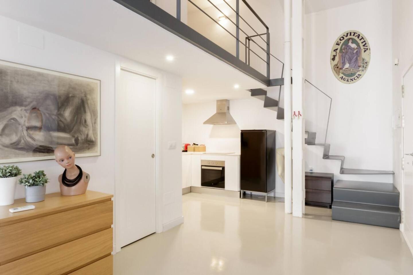 Duplex San Lorenzo Seville Luaran gambar
